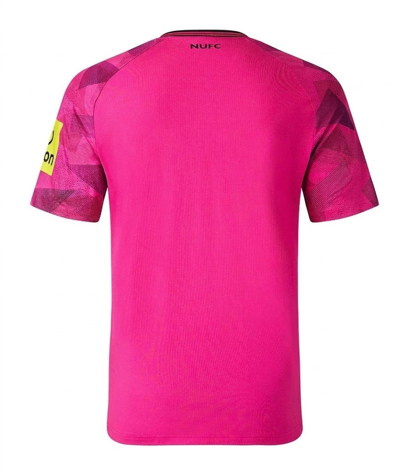 Newcastle United Third Goalkeeper Kit – Short Sleeve – Junior XL 14-15yrs Castore